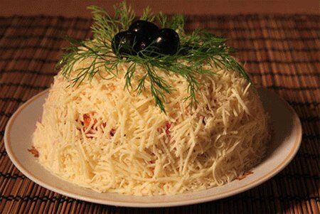 Салат сырная фантазия